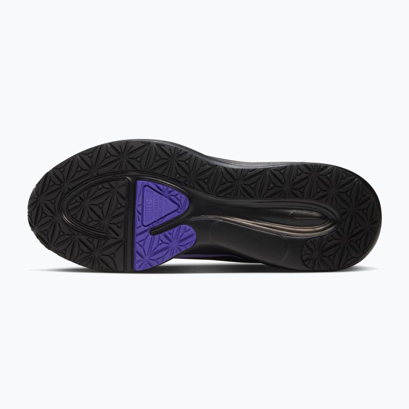Dámské běžecké boty Nike Revolution 8 Utility black/persian violet/purple pulse 3