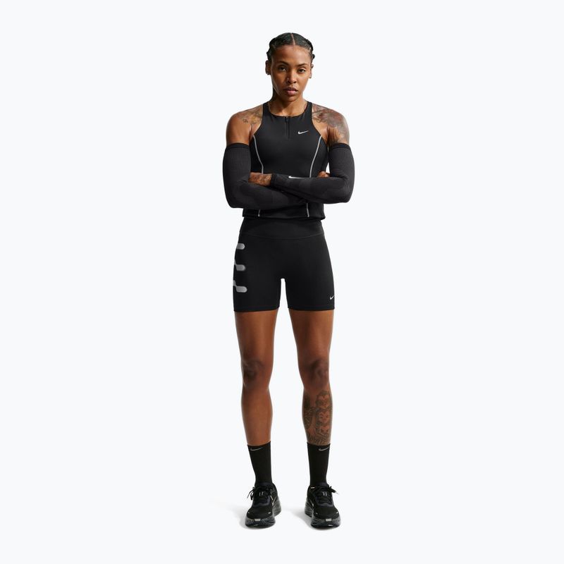 Dámské běžecké šortky Nike Tempo Flash black 2