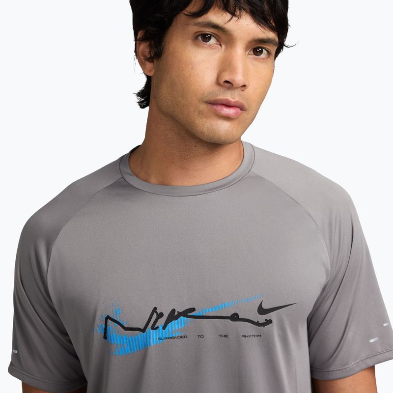 Pánské běžecké tričko Nike Stride Let Go Dri-FIT ADV pencil point 3