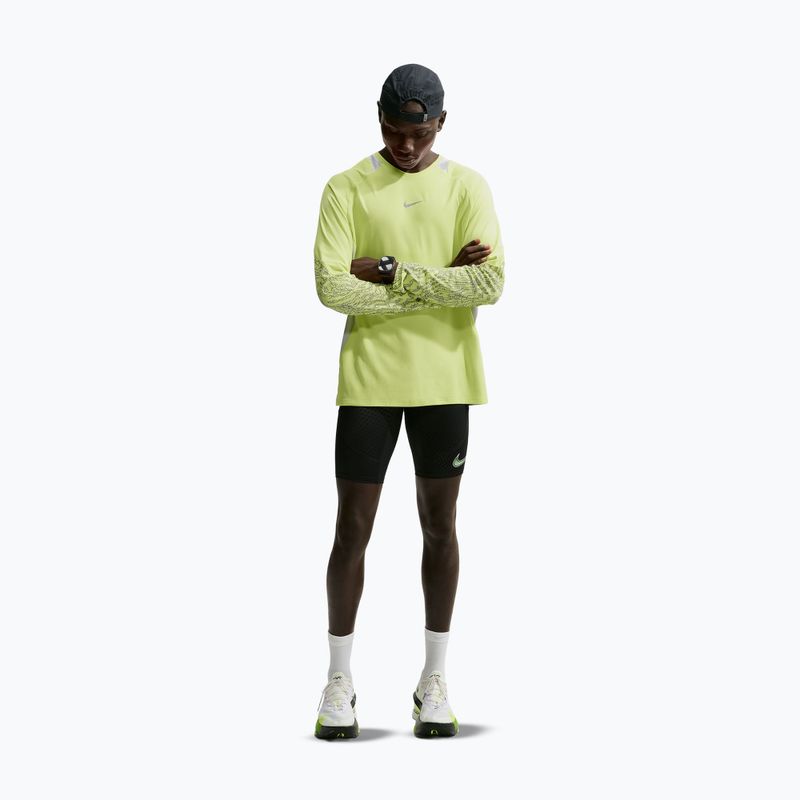 Pánské běžecké tričko Longsleeve Nike Stride light lemon twist/grey fog 2