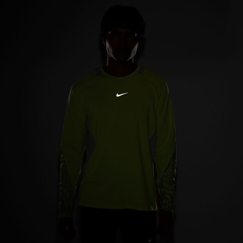 Pánské běžecké tričko Longsleeve Nike Stride light lemon twist/grey fog 7