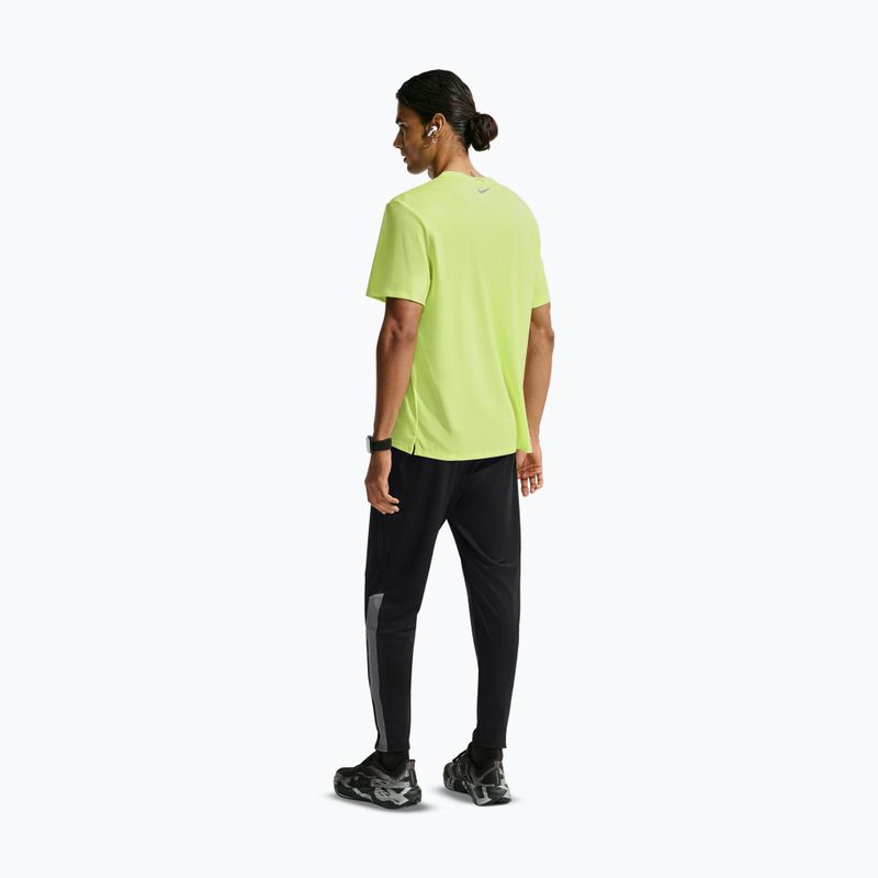 Pánské běžecké tričko Nike Miler light lemon twist 3