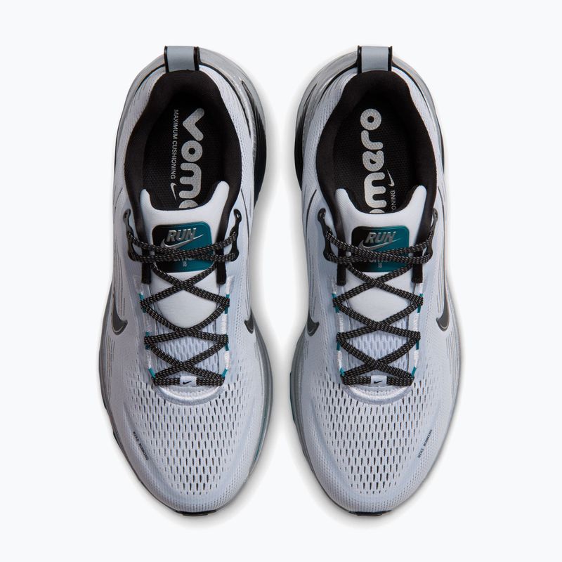 Pánské běžecké boty Nike Vomero 18 football grey/metallic cool grey/black 3