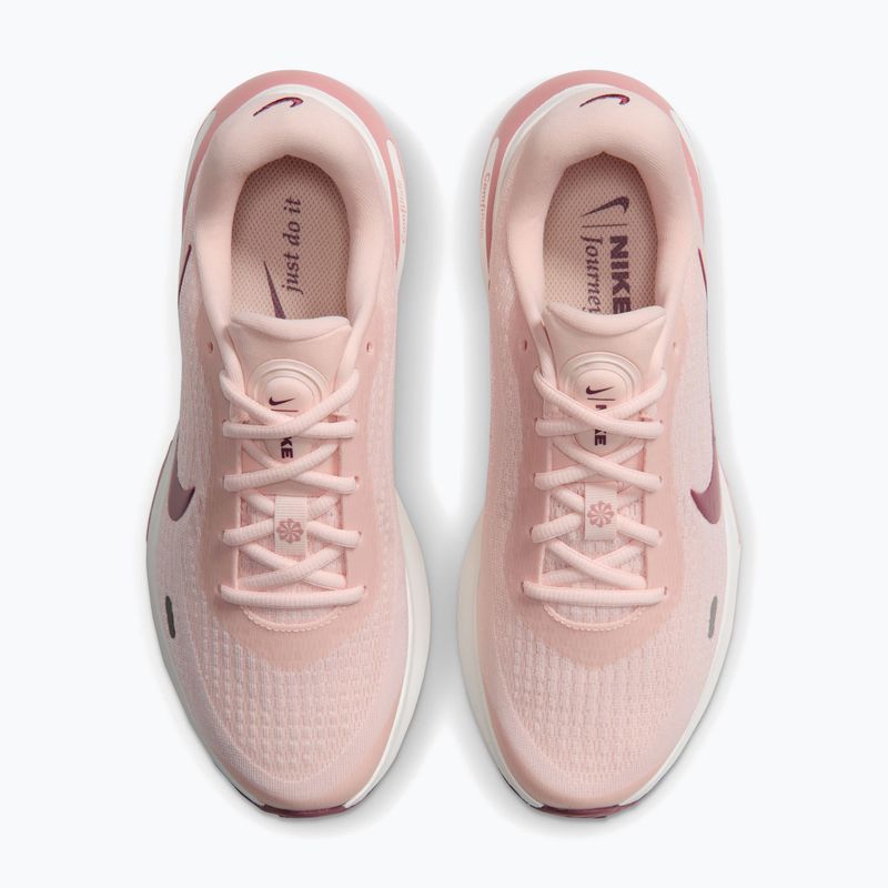 Dámské běžecké boty Nike Journey Run orange pearl/rust pink/sail/pink smoke 3