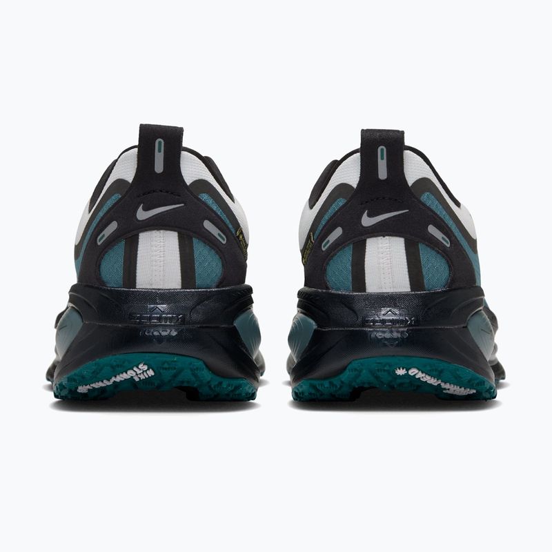 Pánské běžecké boty Nike Vomero 18 GORE-TEX off white/smokey blue/black 2