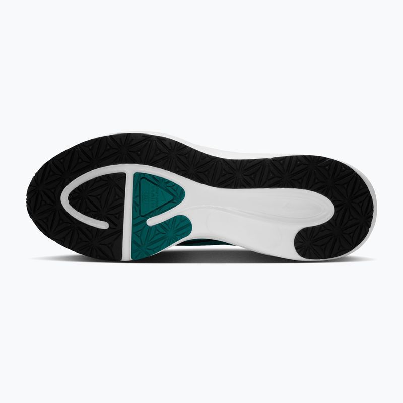 Pánské běžecké boty Nike Revolution 8 Utility off white/bright spruce/black 3
