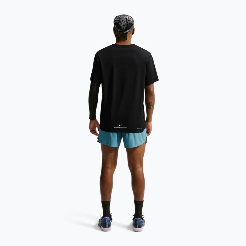 Pánské běžecké šortky Nike Stride smokey blue 3