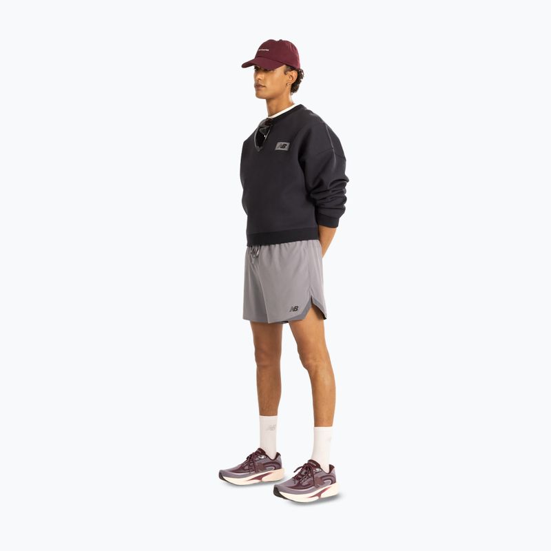 Pánské běžecké šortky New Balance Run Essentials 5" Short off-line grey/smoked violet 2