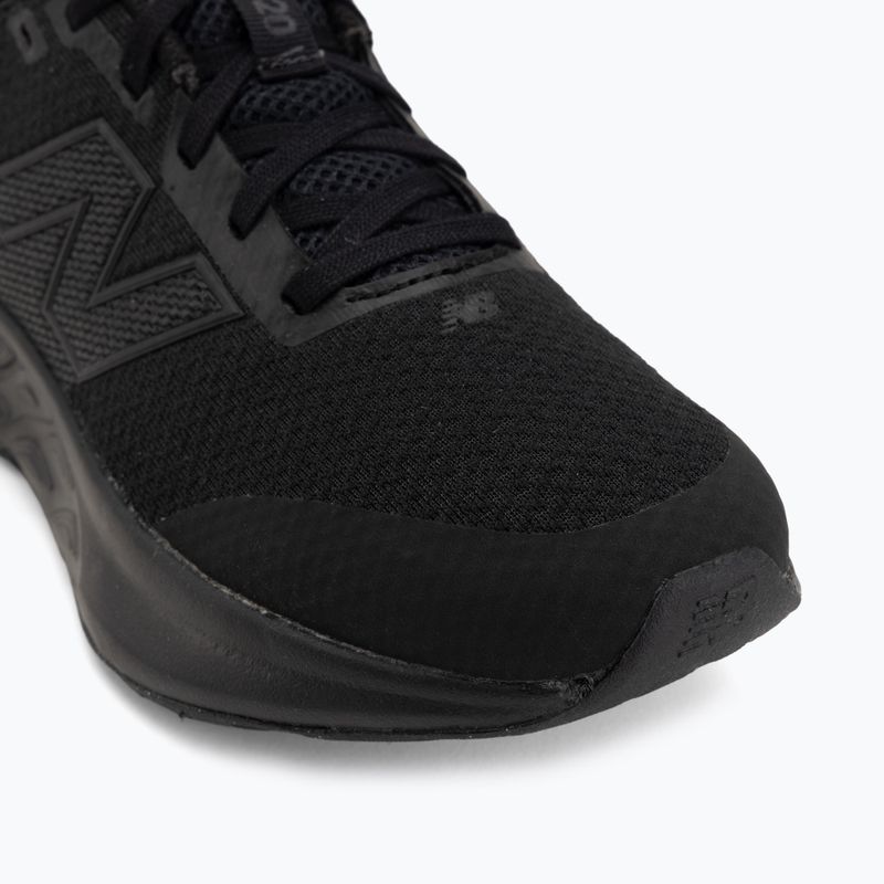 Dětské běžecké boty New Balance 520's Lace V9 black/black/black 7