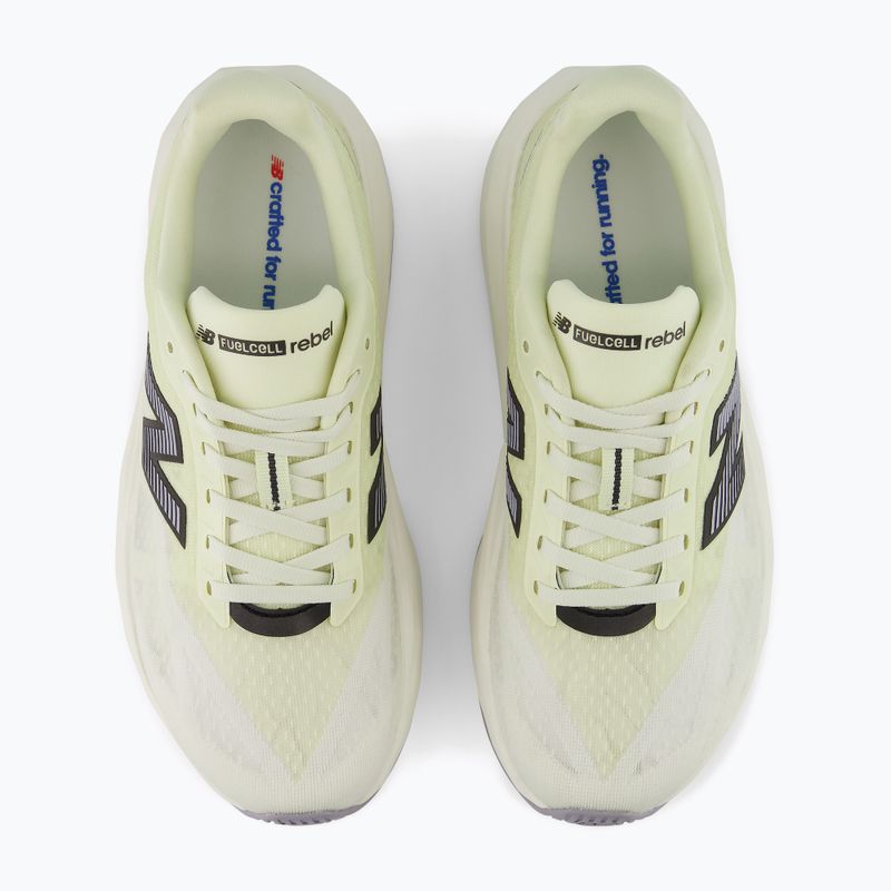 Dámské běžecké boty New Balance FuelCell Rebel V5 pistachio butter/sea salt 7