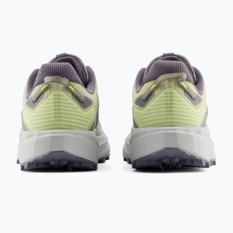 Dámské běžecké boty New Balance Rebel V1 grey 6