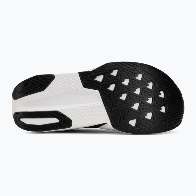 Pánské běžecké boty New Balance FuelCell Rebel V5 white/neo flame 4