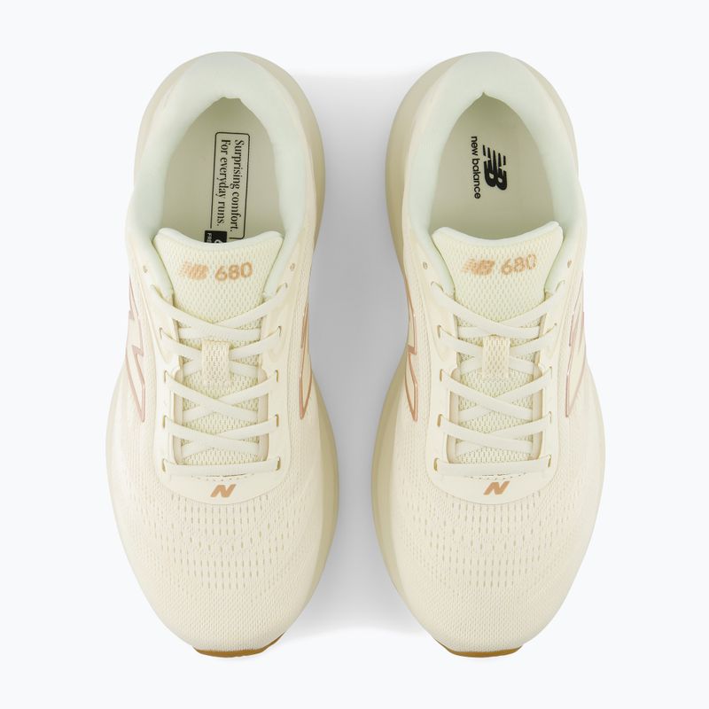 Dámské běžecké boty New Balance Fresh Foam 680's V9 beige 5