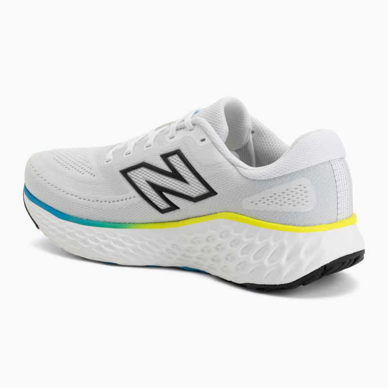 Pánské běžecké boty New Balance Fresh Foam Evoz V4 white/black/altitude 3