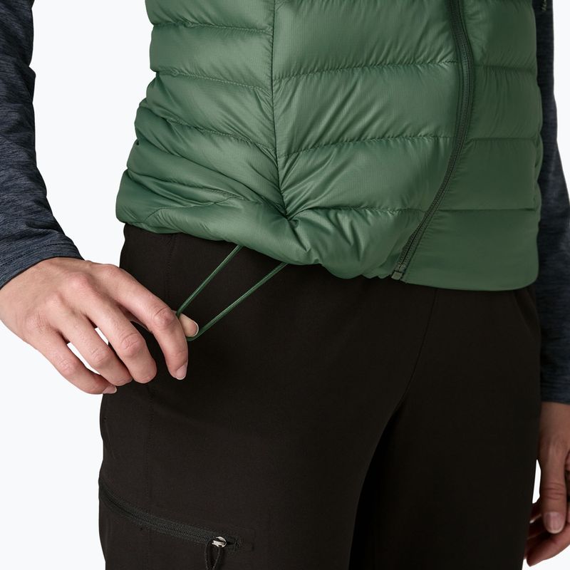 Dámská vesta Patagonia Down Sweater canopy green 5