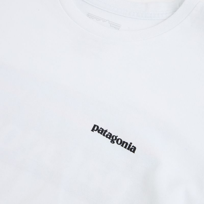 Pánské tričko Longsleeve Patagonia P-6 Logo Responsibili fiber white 3