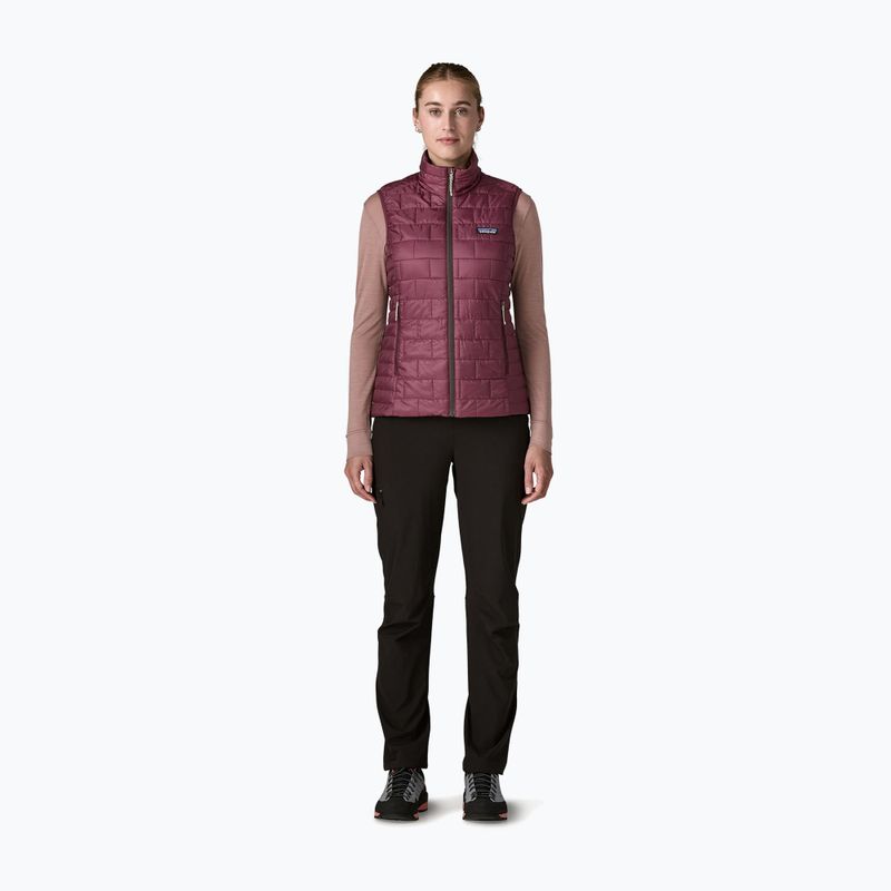 Dámská vesta Patagonia Nano Puff berry fig 2