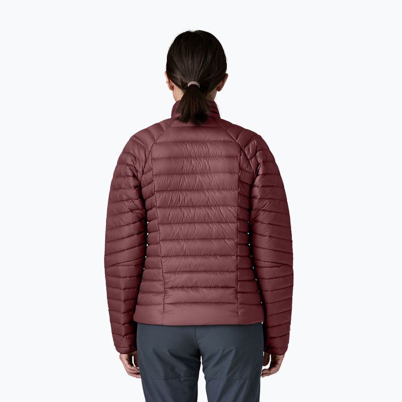 Dámská péřová bunda Patagonia Down Sweater dark ruby 2