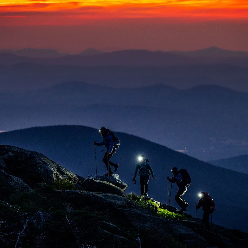 Čelová svítilna Petzl Actik šedá E063AA00 5