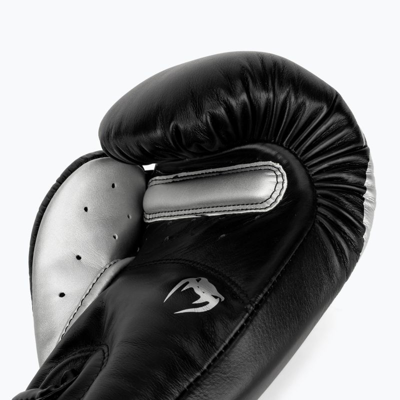 Boxerské rukavice Venum Giant 3.0 černo-stříbrné 2055-128 5