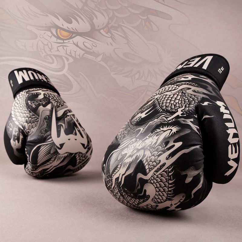 Černo-zlaté boxerské rukavice Venum Dragon's Flight 03169-137 7