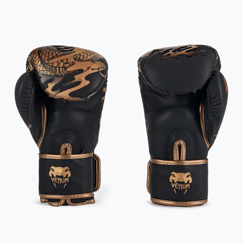 Černo-zlaté boxerské rukavice Venum Dragon's Flight 03169-137 2