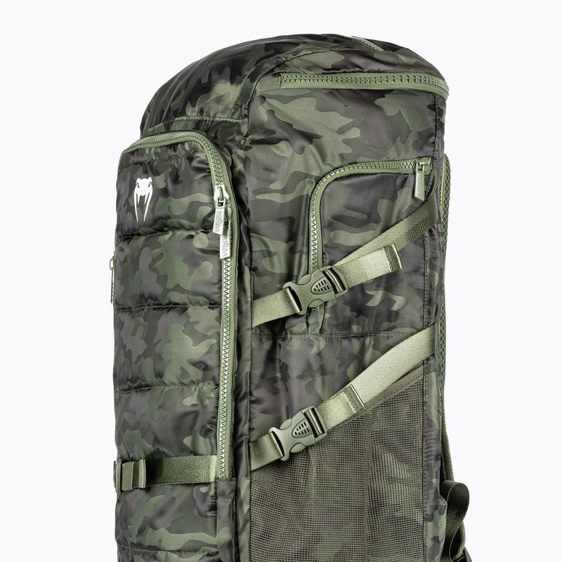 Tréninkový batoh Venum Challenger Xtrem 63 l khaki camo  4