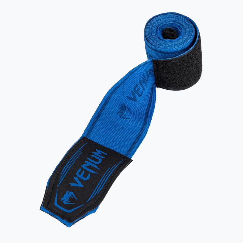Boxerské bandáže Venum Hand Wraps 250 cm royal blue 2