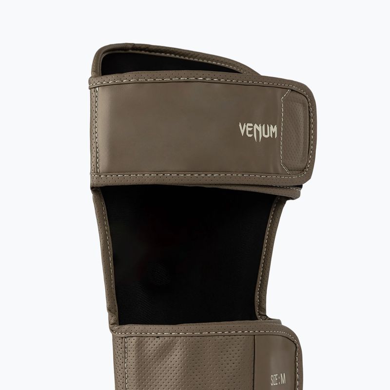 Chrániče holení a nártů Venum Impact Evo Scales Shinguards brown 4