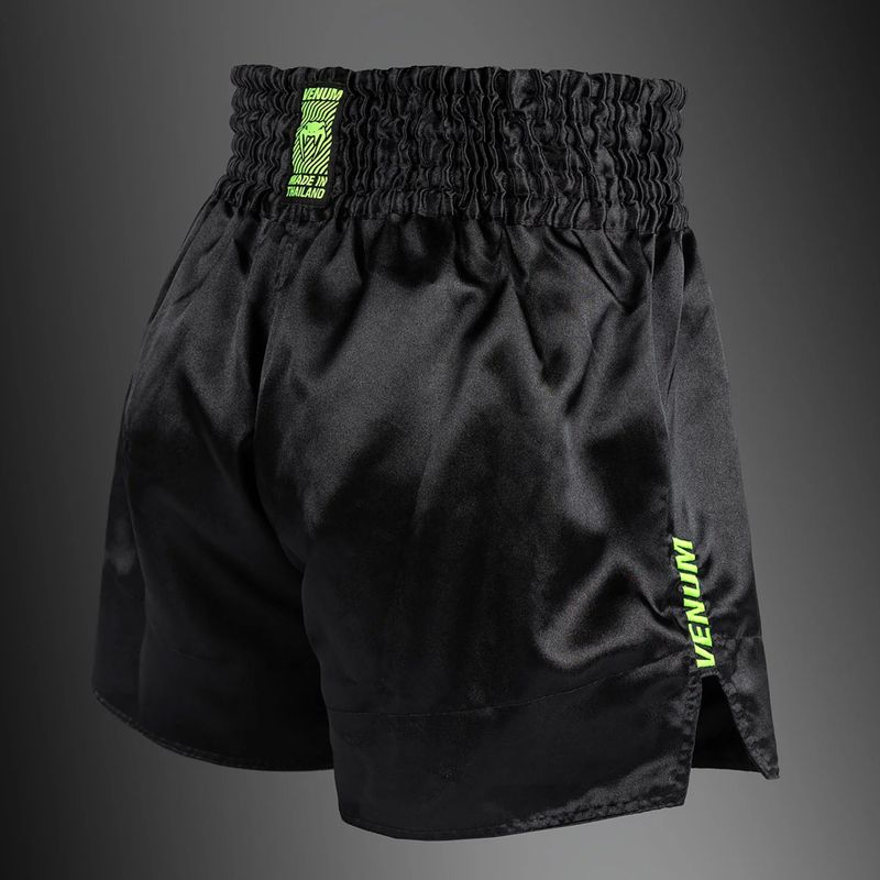 Pánské tréninkové šortky Venum Classic Evo Muay Thai black/neon yellow 4