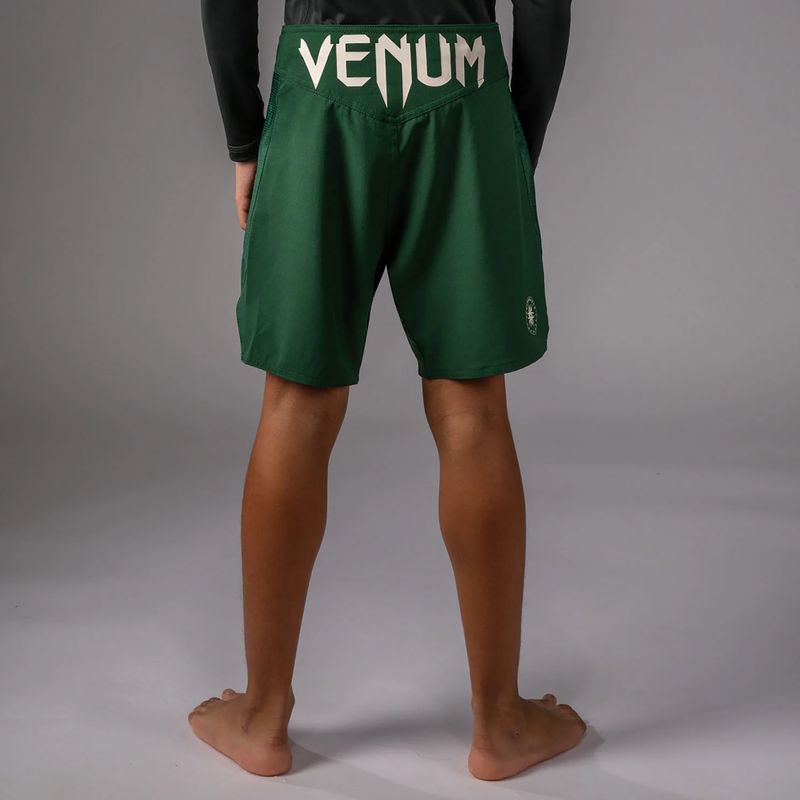 Dětské tréninkové šortky Venum Attack Kids Fightshorts forest green/off white 4