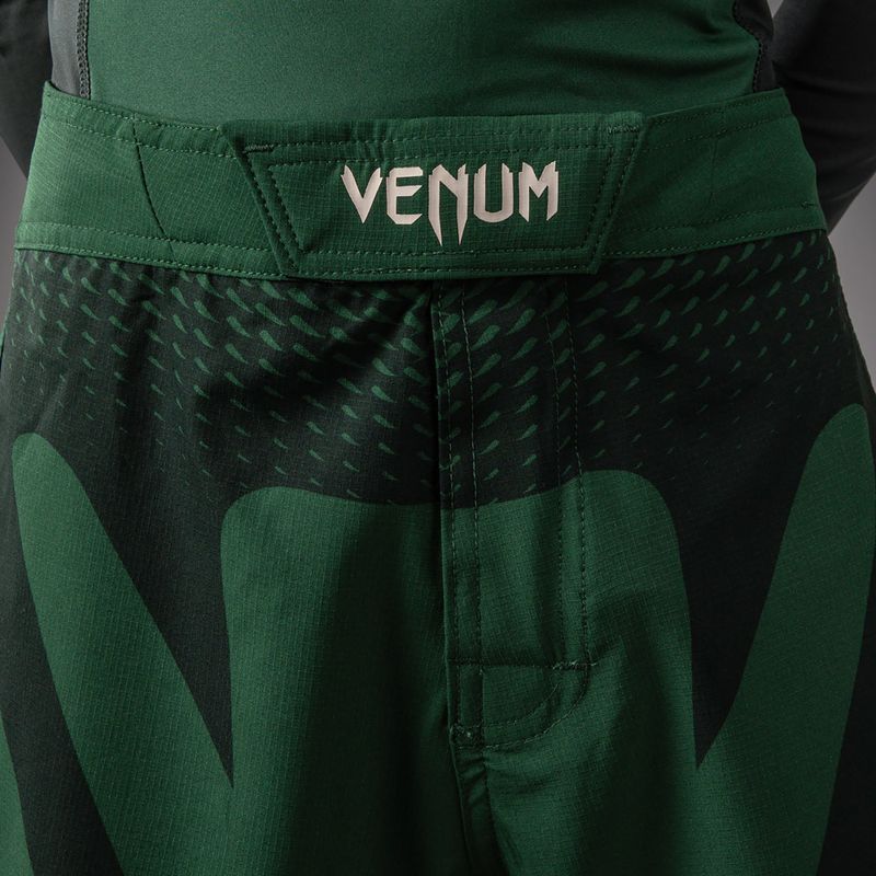 Dětské tréninkové šortky Venum Attack Kids Fightshorts forest green/off white 6