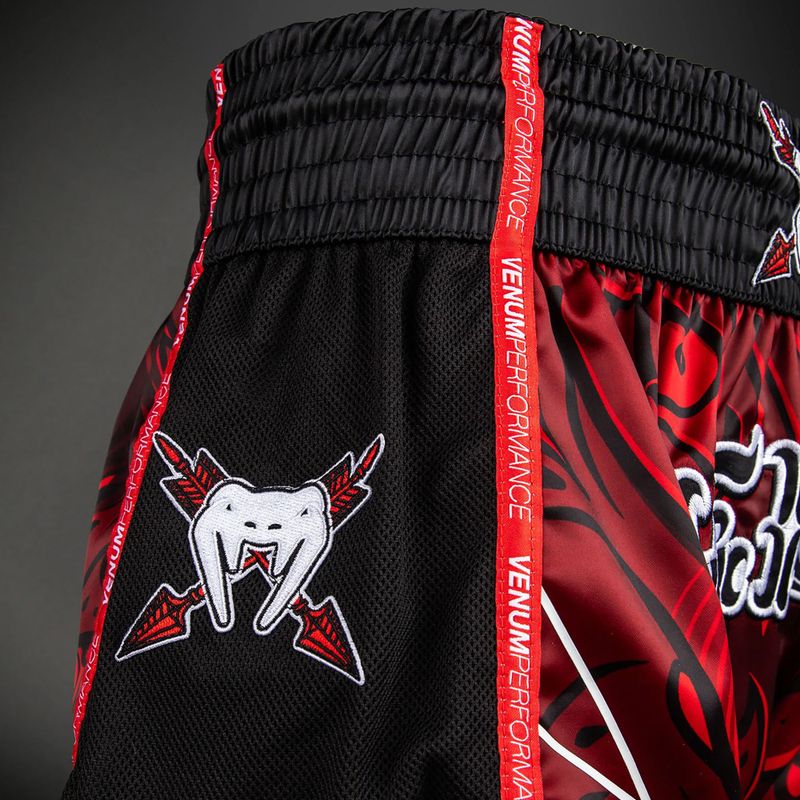 Pánské tréninkové šortky Venum Wolf Attack Muay Thai Shorts black/red 5