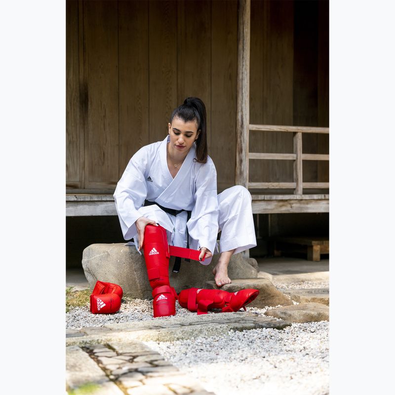 Chrániče rukou adidas WKF červené 8