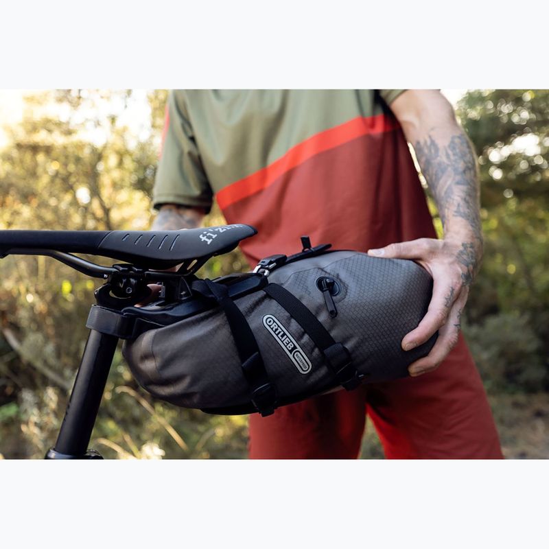 Cyklistická brašna pod sedlo ORTLIEB Seat-Pack QR 7,5 l dark sand 13