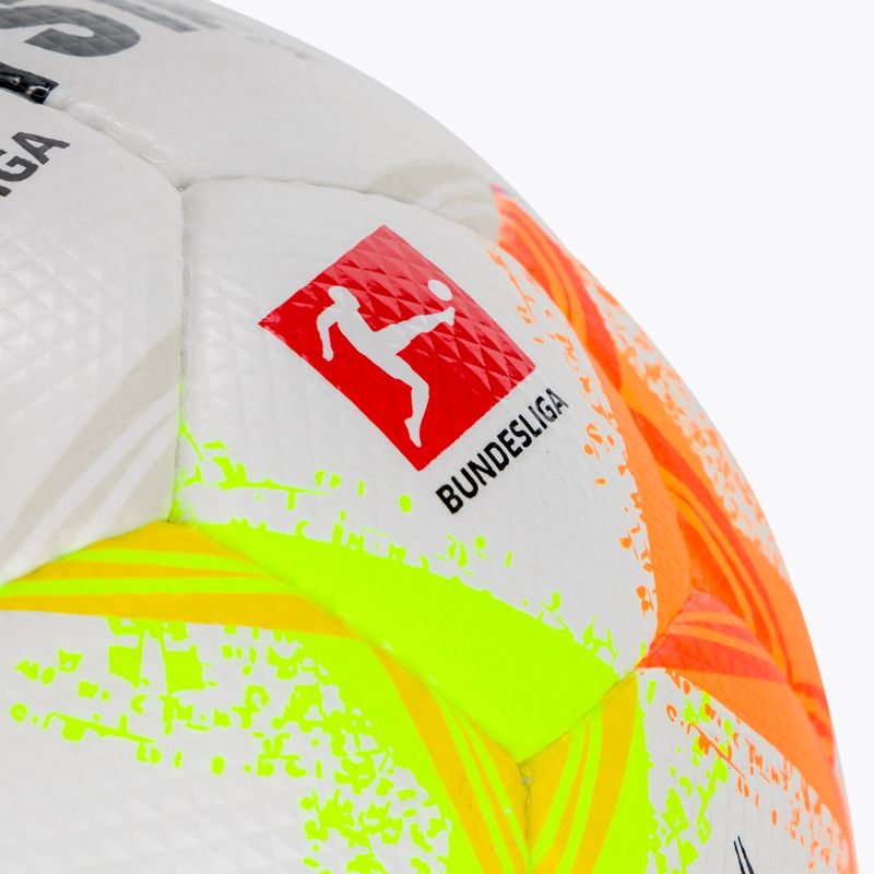 Derbystar Bundesliga Brillant APS v22 fotbalový míč v bílé barvě DE22586 3
