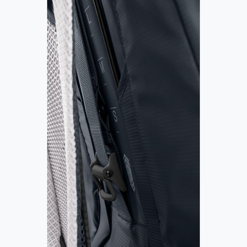 Dámský trekingový batoh Deuter Futura Air Trek SL 55+10 l černý 340222174030 13