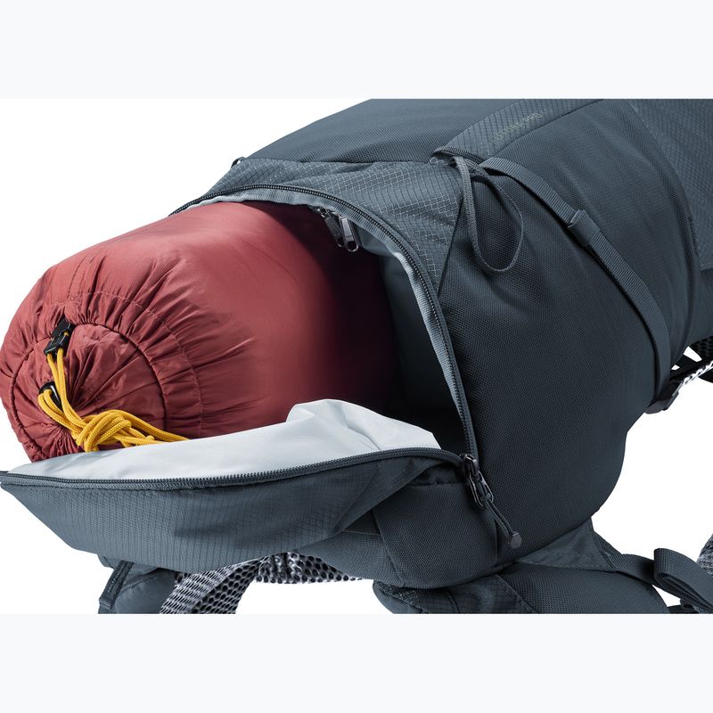 Trekový batoh deuter Futura Pro 40 l black 13