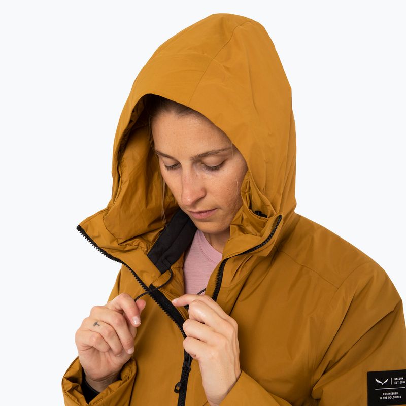 Dámský zimní kabát Salewa Fanes 2L PTX Parka golden brown 4