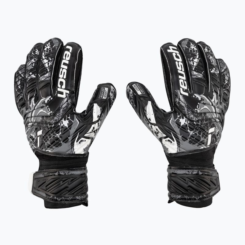 Reusch Attrakt Resist brankářské rukavice černé 5370615-7700