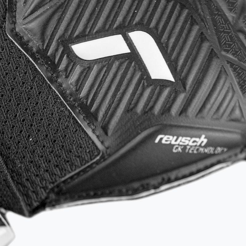 Brankářské rukavice  Reusch Attrakt Resist black 7