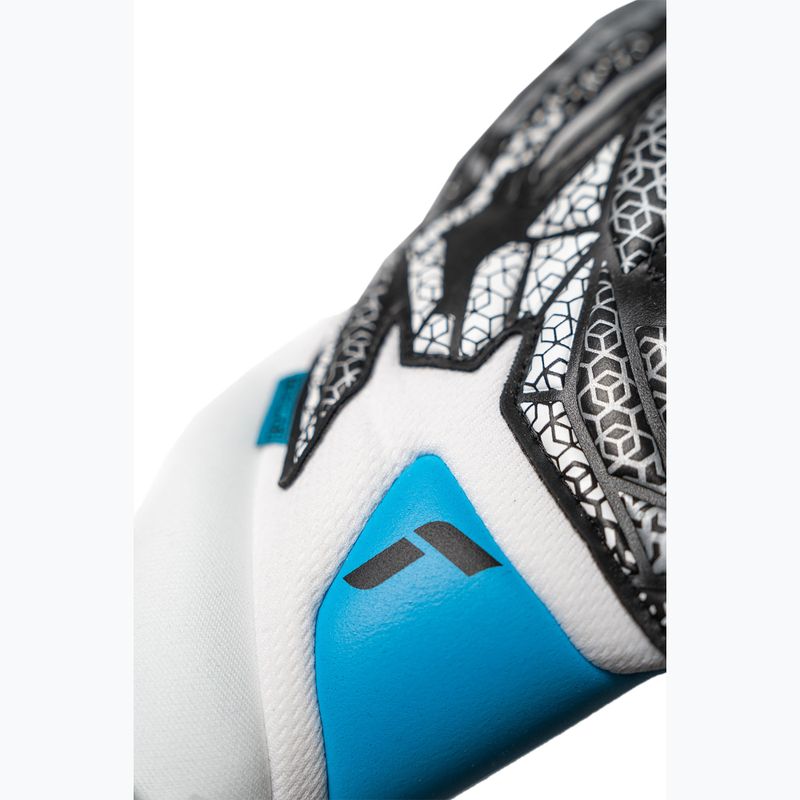 Brankářské rukavice Reusch Attrakt Aqua Evolution white/black/aqua blue 7