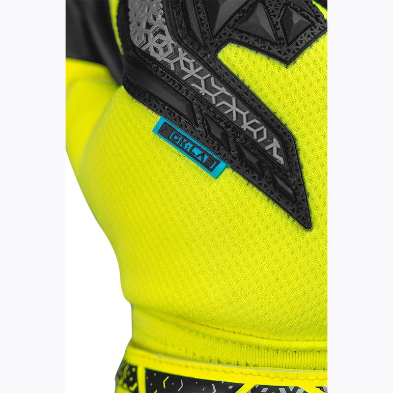 Brankářské rukavice Reusch Attrakt Freegel Silver safety yellow/silver/black 7