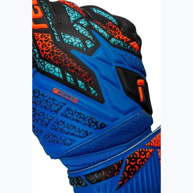 Brankářské rukavice Reusch Attrakt Solid electric blue/shocking orange 6