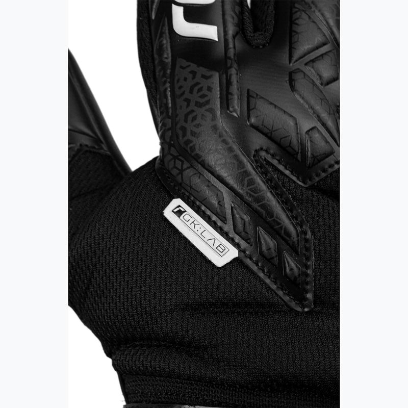 Brankářské rukavice Reusch Attrakt Infinity NC black 6