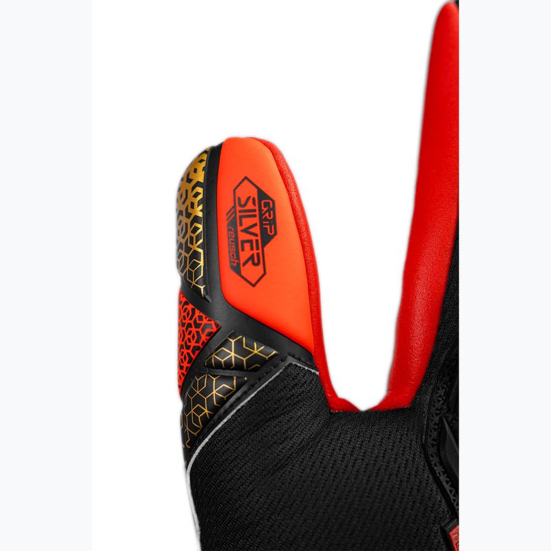 Dětské brankářské rukavice  Reusch Attrakt Freegel Silver Junior black/gold/fiery red 6