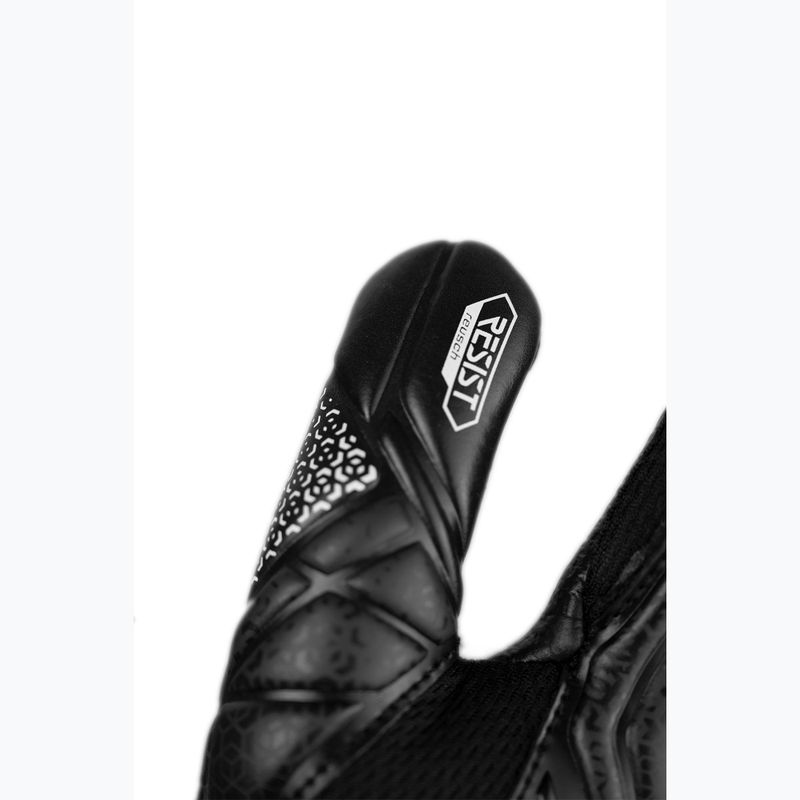 Dětské brankářské rukavice  Reusch Attrakt Resist Junior black 7