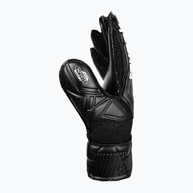 Dětské brankářské rukavice Reusch Attrakt Infinity Junior black 4