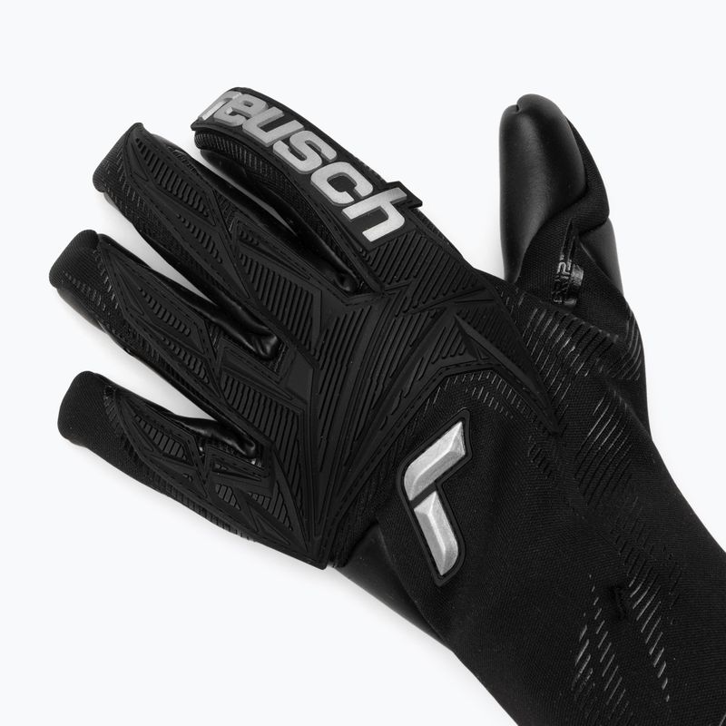 Brankářské rukavice Reusch Attrakt Duo Strapless black/silver/black 4