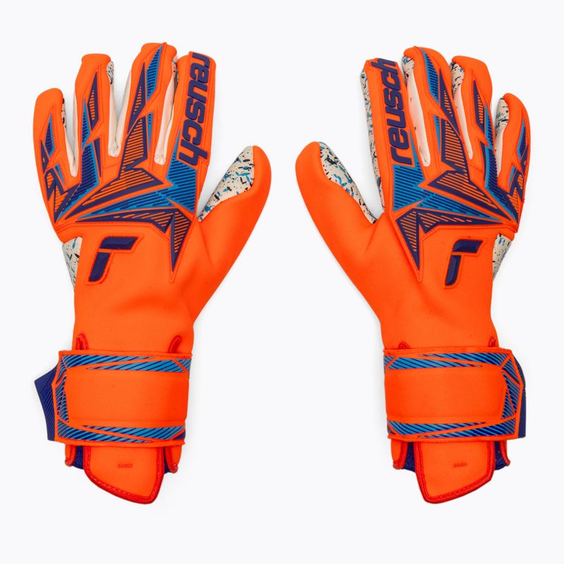 Brankářské rukavice Reusch Attrakt Freegel Fusion shocking orange/blue 2